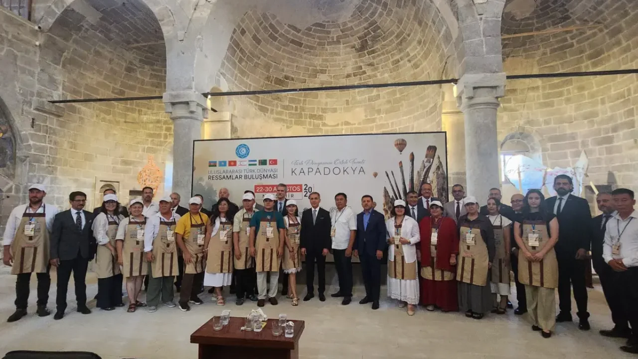 Türk Dünyası Ressamları Kapadokya'da buluştu