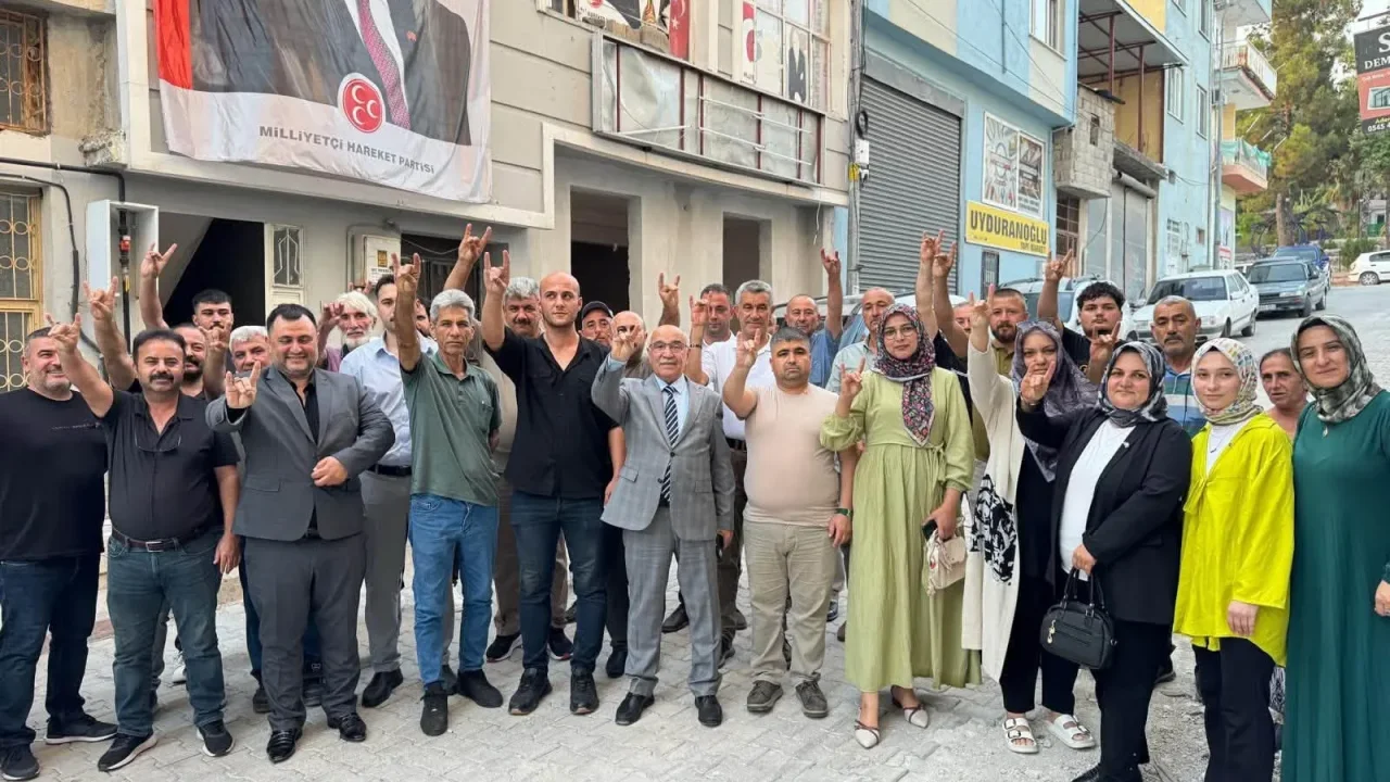 Üç Eski İlçe Başkanı Düzenlenen Törenle MHP'de