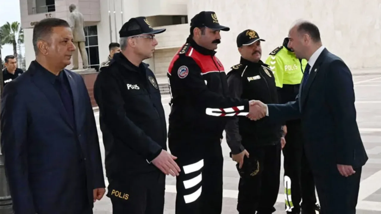 Vali Serdengeçti’den Güvenlik Birimlerine Ziyaret