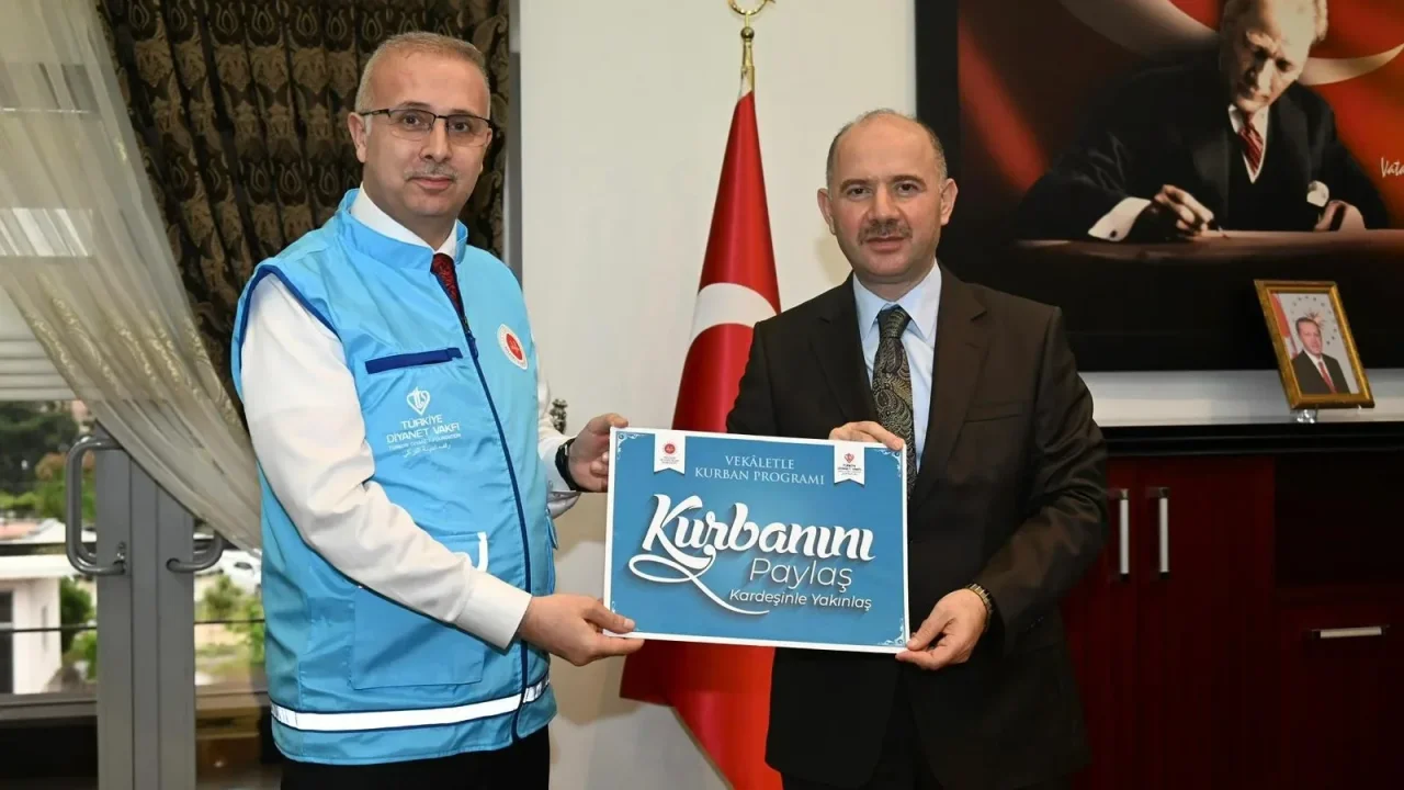 Vali Serdengeçti’den Kurban Bağışına Destek