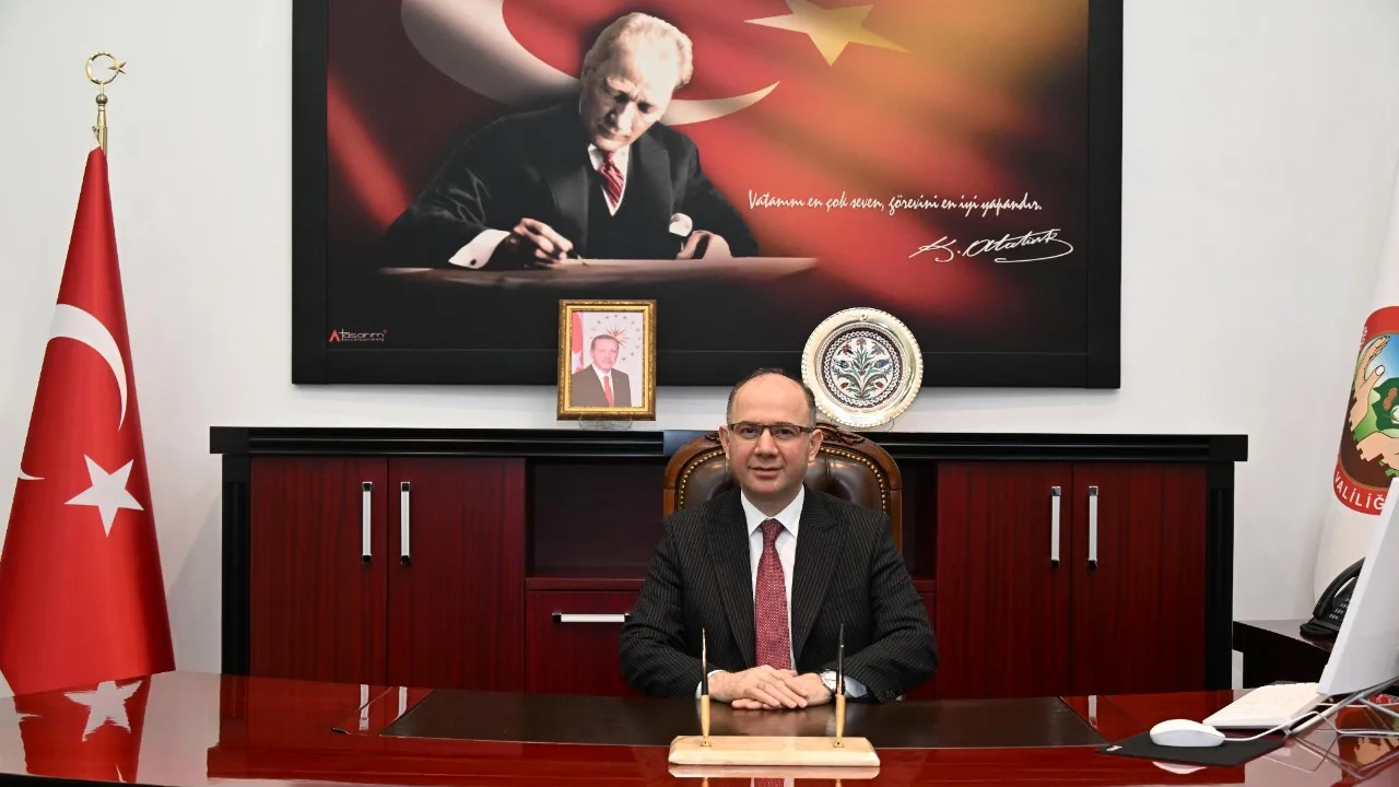 Vali Serdengeçti’den Malazgirt Zaferi’ne Anlamlı Mesaj