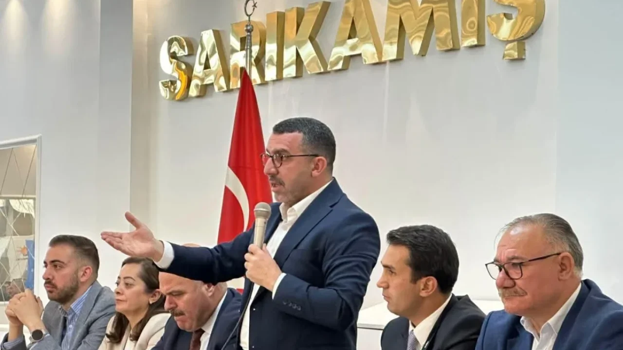 AK Parti Sarıkamış’ta teşkilat çalışmaları değerlendirildi