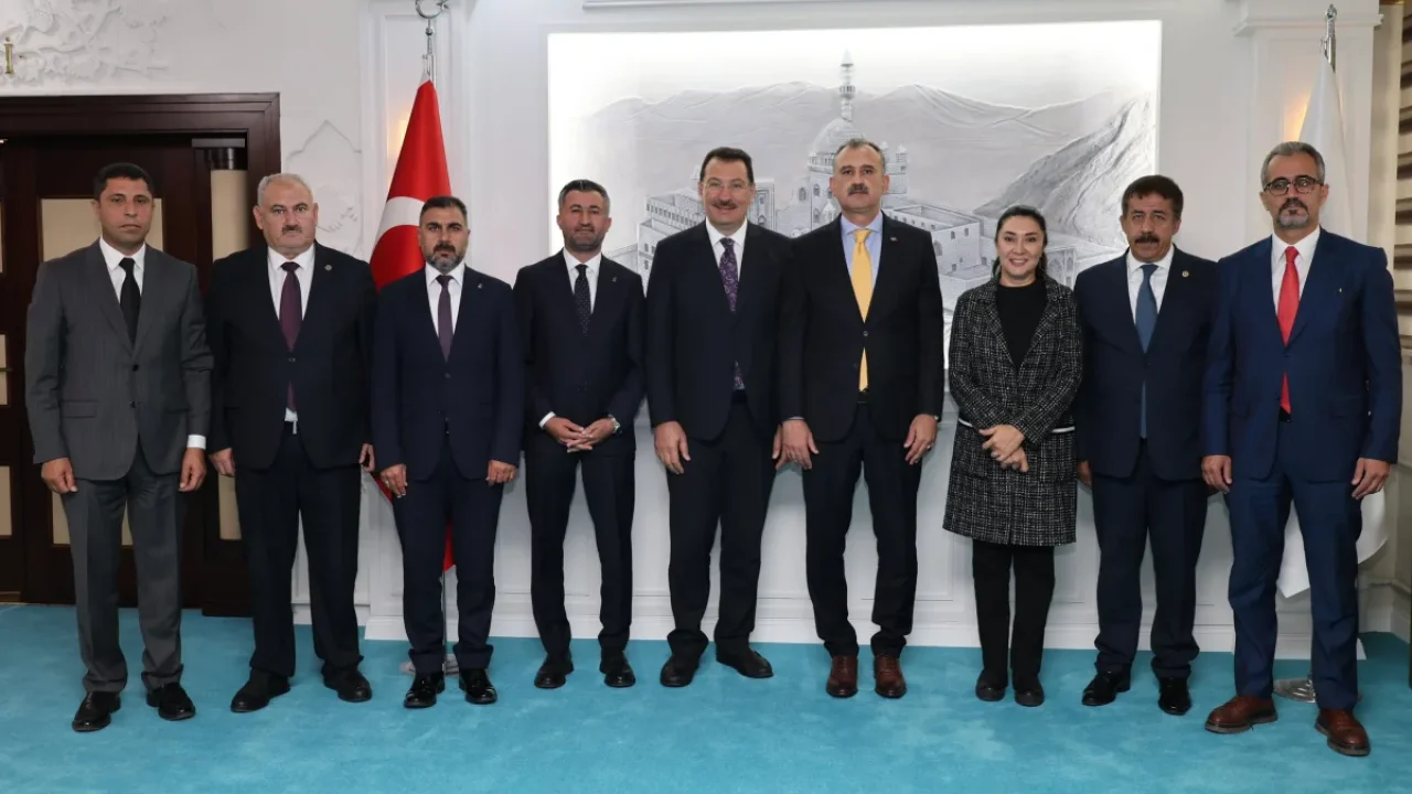 AK Parti ziyareti Ağrı Valiliğinde gerçekleştirildi