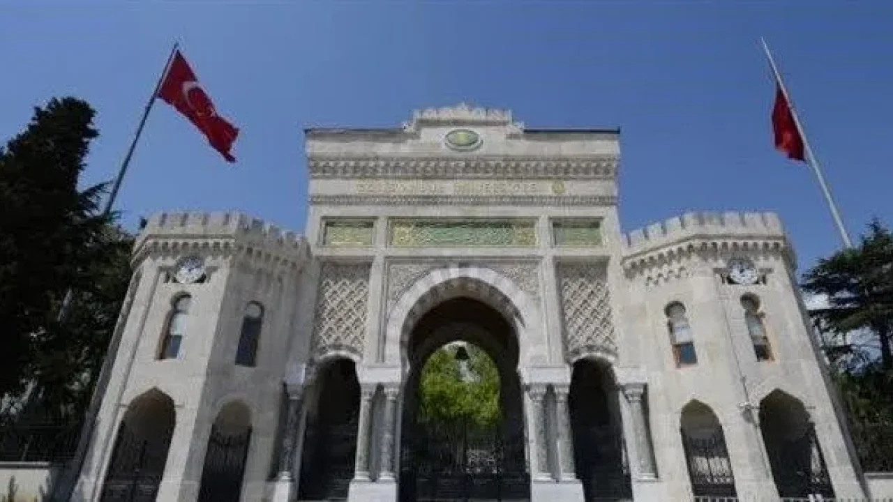Akademisyen yönetici durumu raporladı, etik ihlaller.