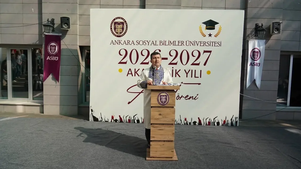 ASBÜ Akademik Yıl Açılışında Gelecek Vizyonunu Paylaştı