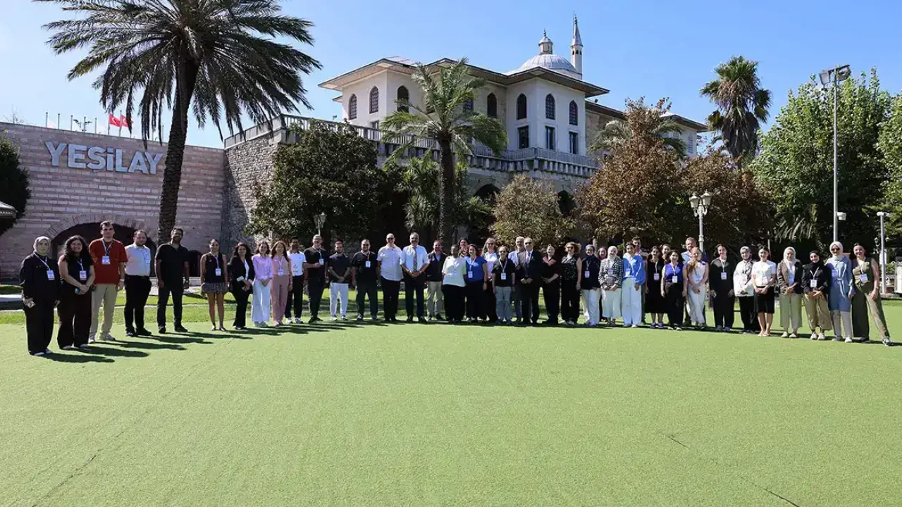 Bağımlılık dergileri editörleri İstanbul'da buluştu