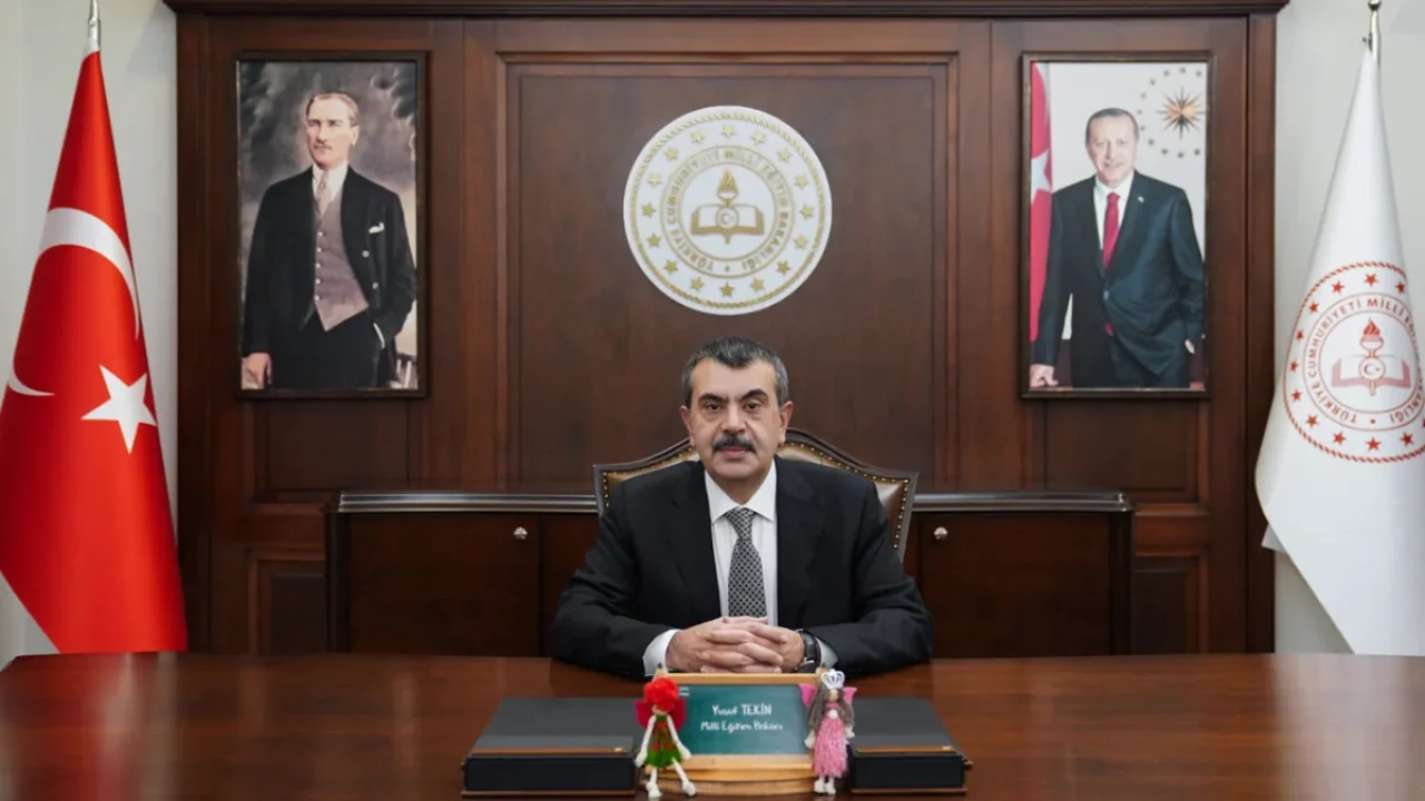 Bakan Tekin eğitim gündemini değerlendirdi