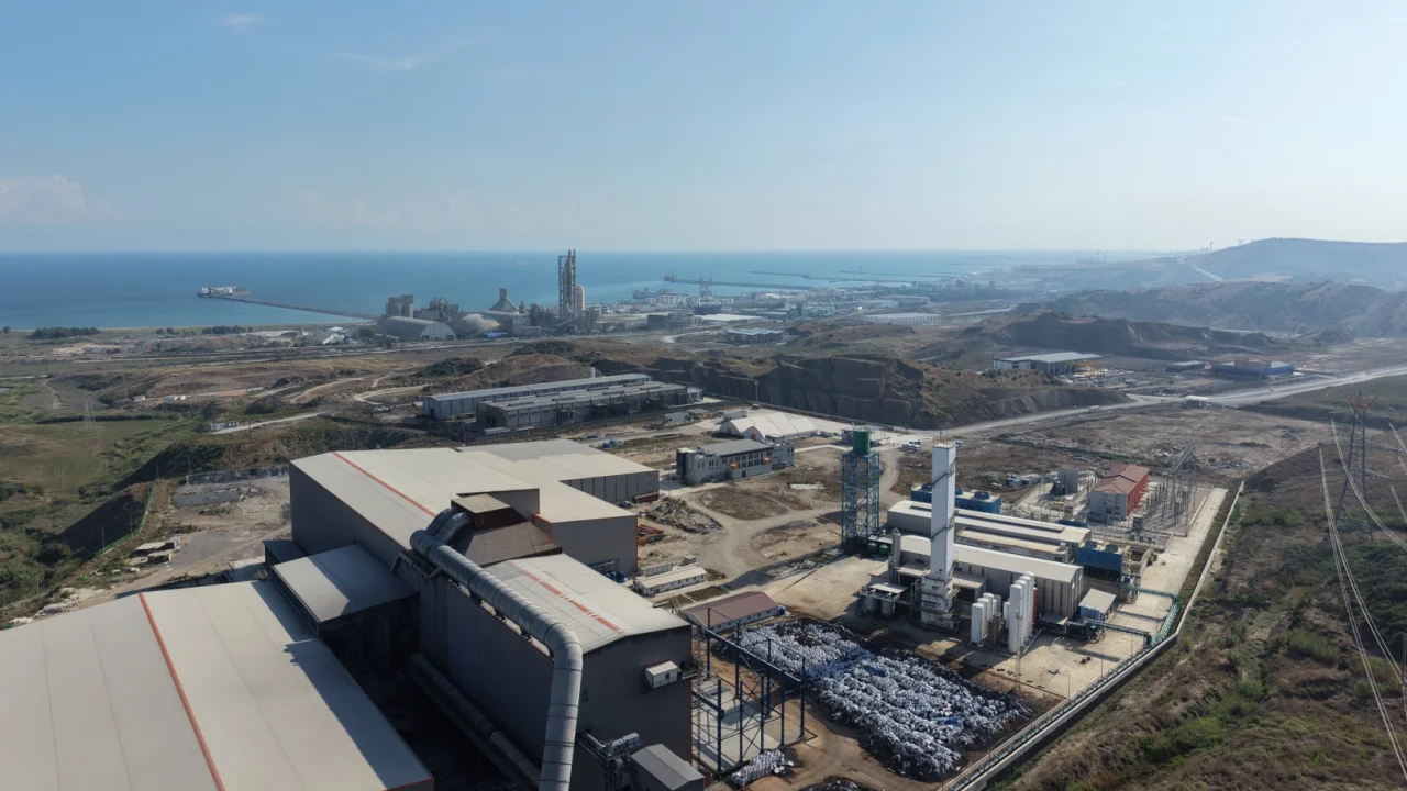 Ceyhan Organize Sanayi Bölgesi İlk Kez Doğal Gazla Buluştu