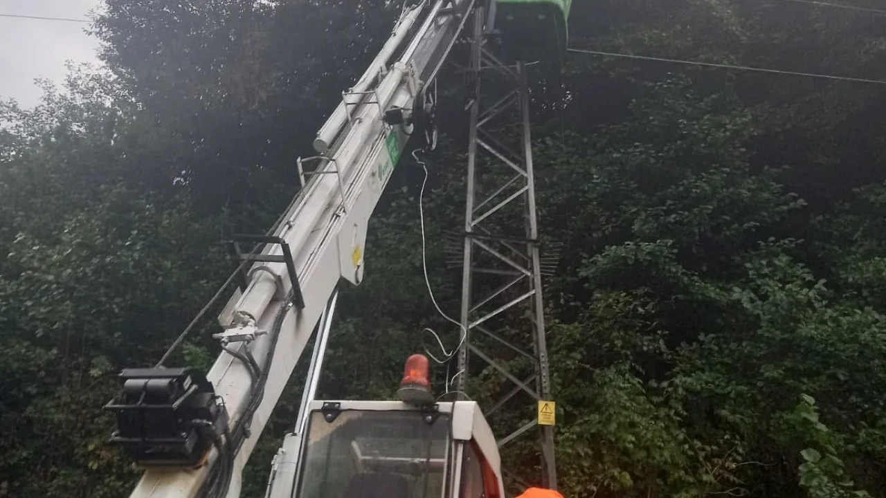 Çoruh EDAŞ ekipleri sel afetinde enerji arzını sağlıyor