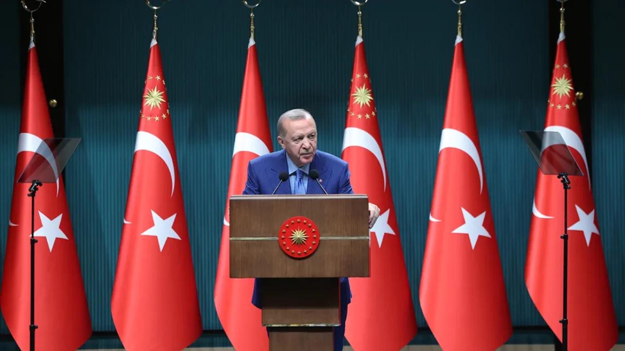 Cumhurbaşkanı Erdoğan’dan ekonomi kurmaylarıyla toplantı