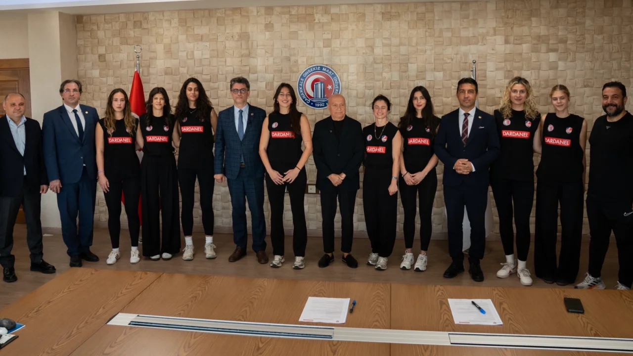 Dardanel, ÇOMÜ Kadın Voleybol Takımı’nın Ana Sponsoru