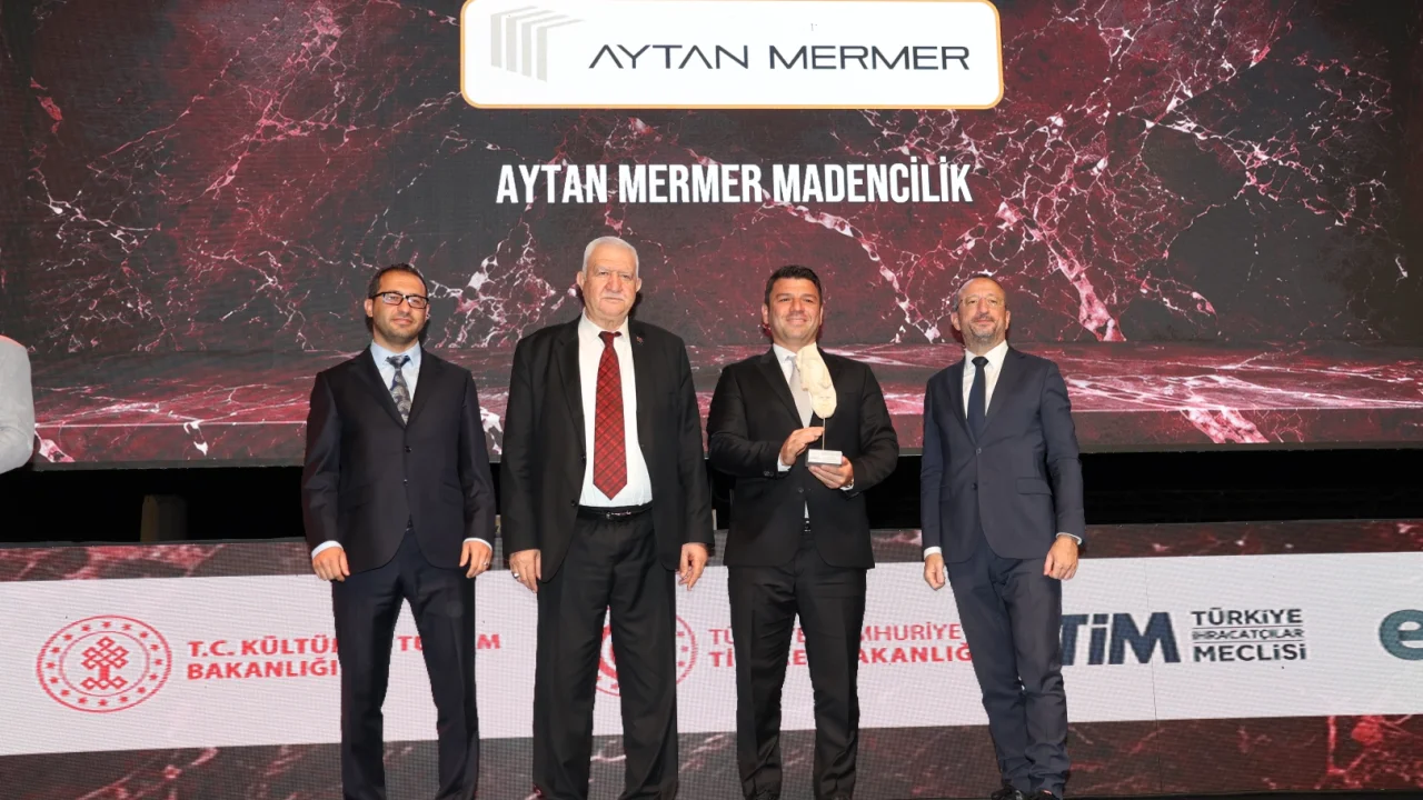 Doğal Taş İhracatının Yıldızları Ödüllerine Kavuştu