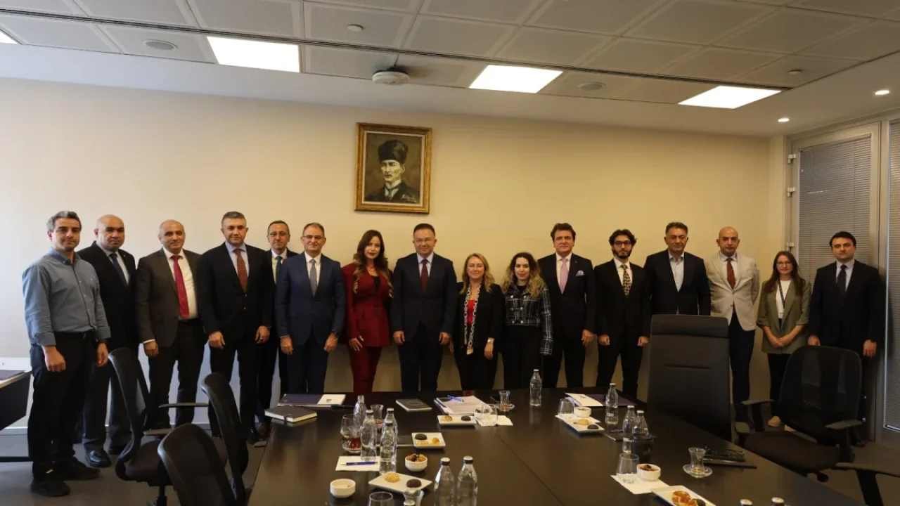 Eğitim sektörü sorunlarını Ankara'da masaya yatırdı