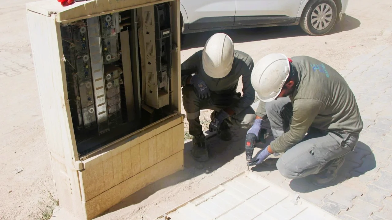 Elektrik panoları Şanlıurfa’da yeniden güvenli hale.