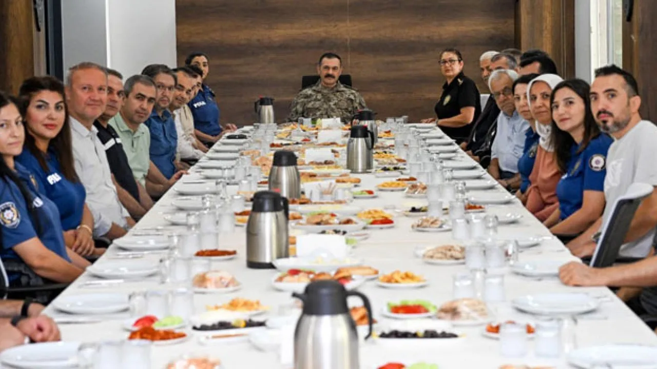 Emniyet Müdürü Sarıbuva Gazilerle Kahvaltıda Buluştu