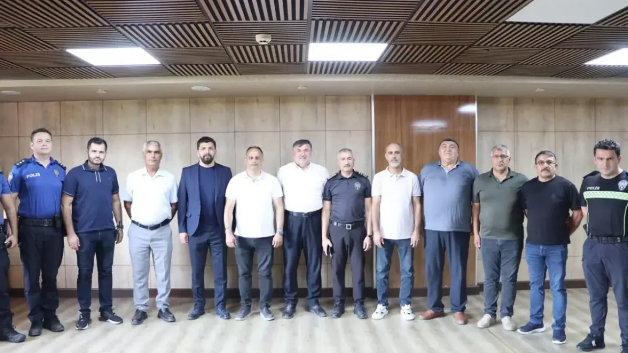 Hatay'da muhtarlar, sorunların çözüm ortağı