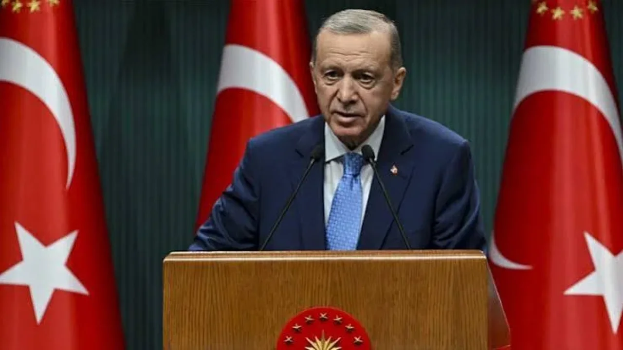 Havayolu yatırımları ile ulaşım ağını genişletiyor