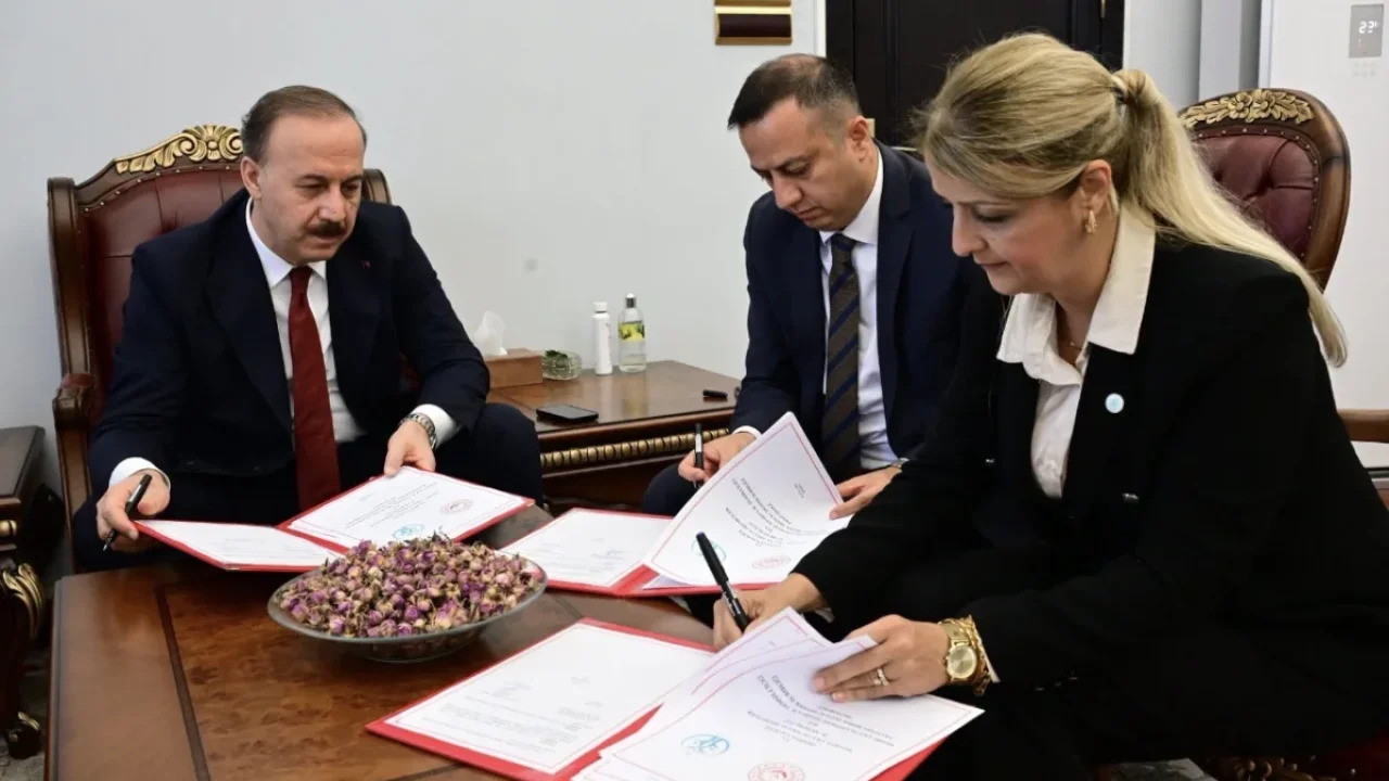 Isparta’da ailelere 'bebek desteği' protokolü!