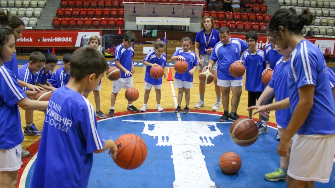 İzmir’de Kış Spor Okulları İçin Kayıt Zamanı