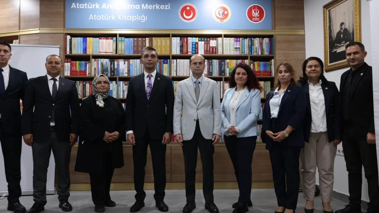 Keçiören’de Atatürk Kitaplığı hizmete açıldı