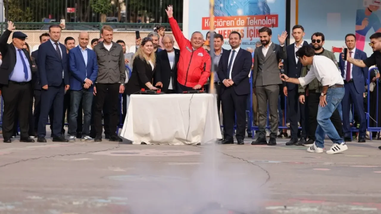 Keçiören’de model roketler gökyüzüyle buluştu