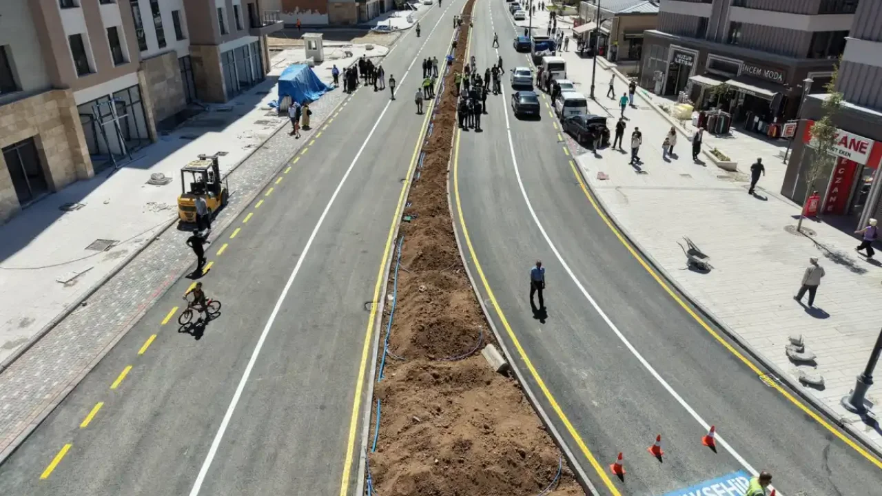 Malatya’da Kışla-Akpınar kavşağı trafiğe açıldı