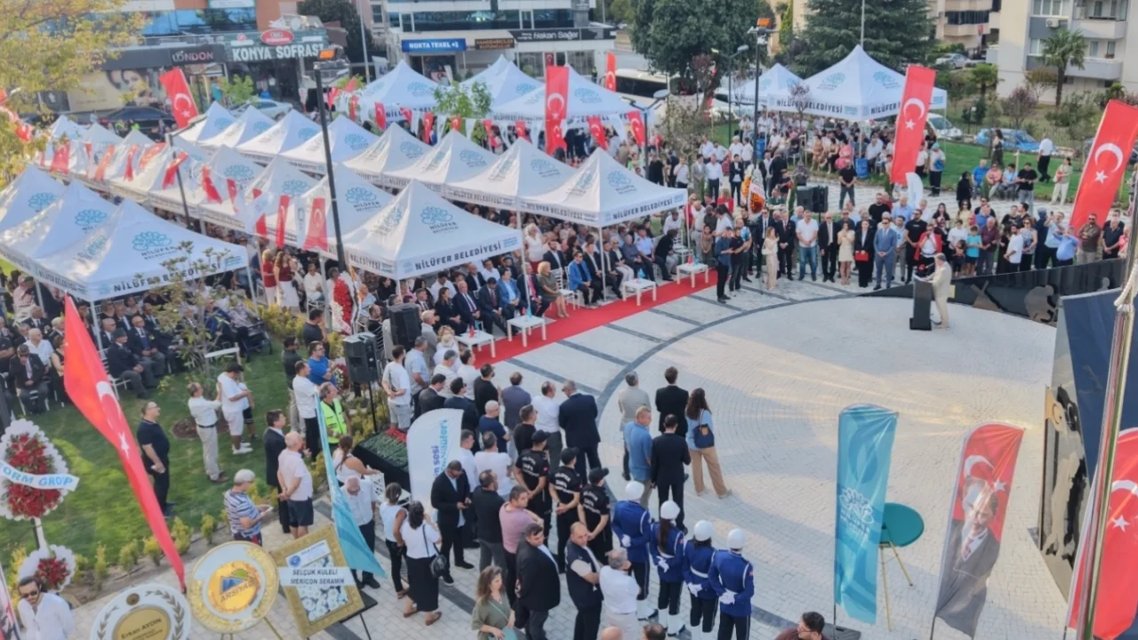 Nilüfer Şehitler Anıtı ve Parkı Törenle Açıldı