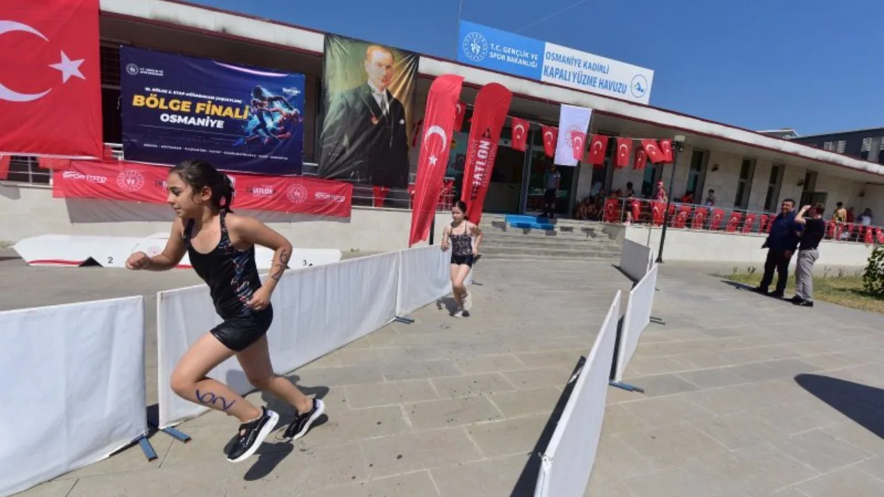 Osmaniyeli Sporcular Aquatlon Bölge Finaline Damga Vurdu