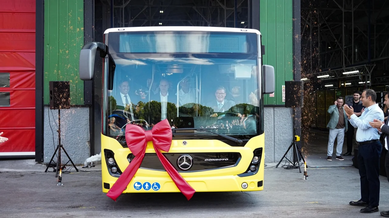 Otokar Mercedes-Benz Conecto’nun Seri Üretimine Başladı