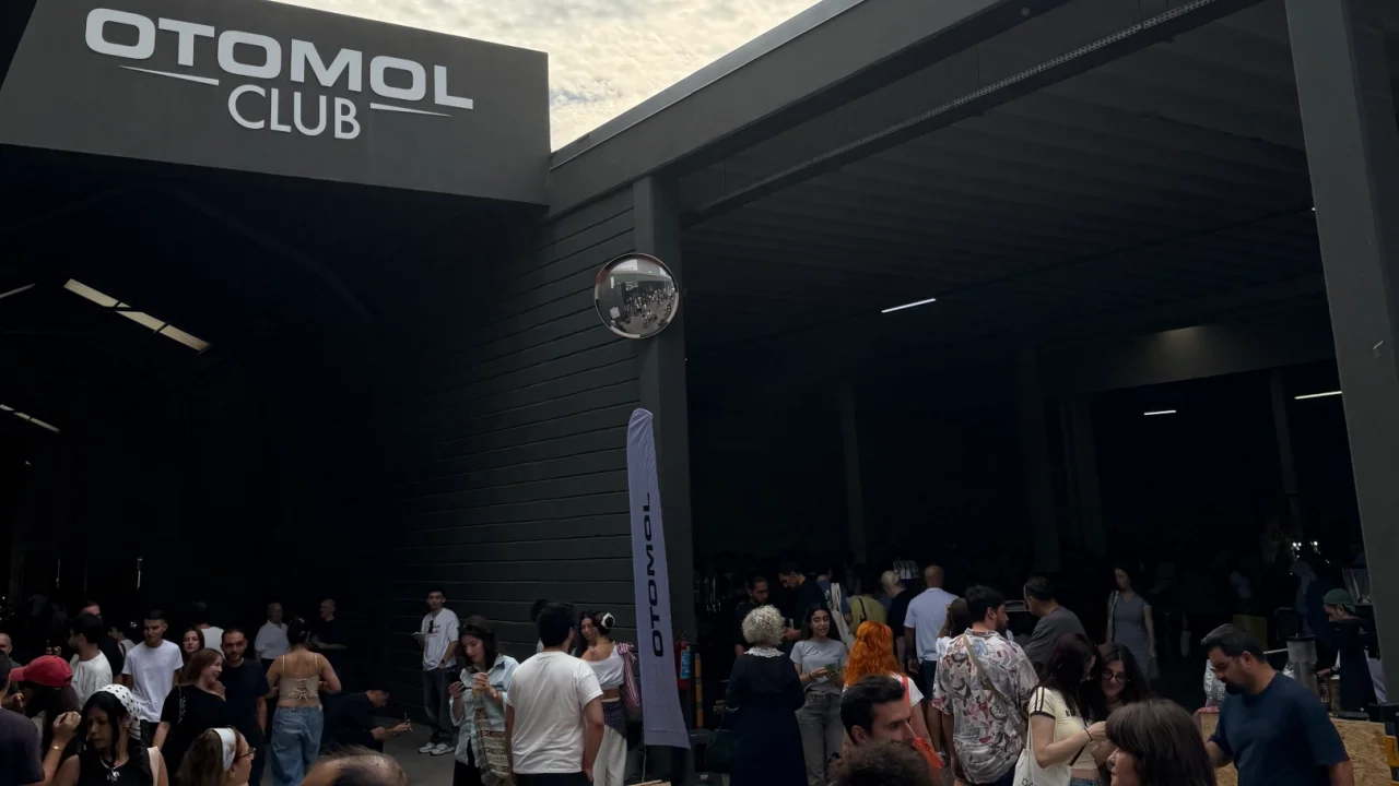 Otomol İzmir, Anababagünü’nde 4 Bin Ziyaretçiyi Ağırladı