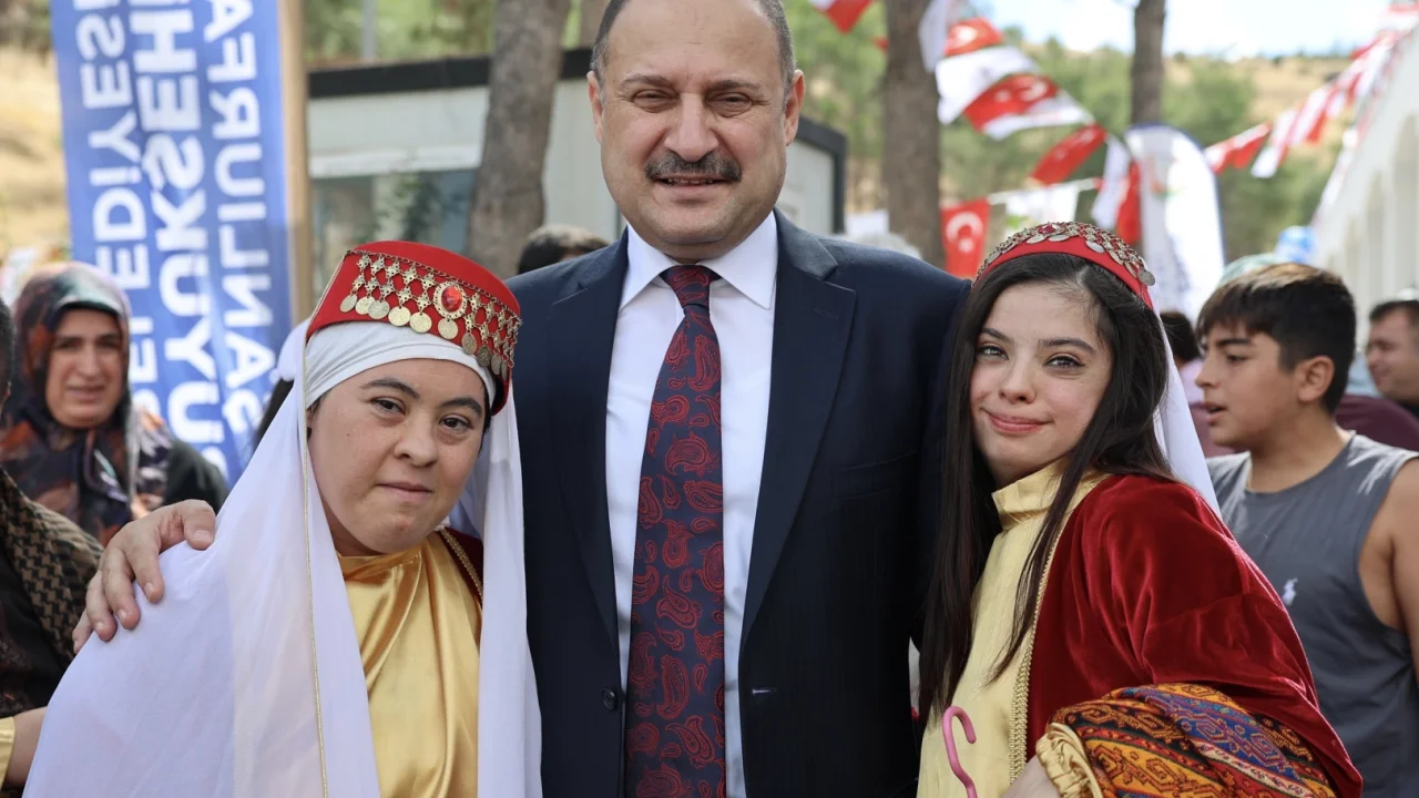 Şanlıurfa Otizm ve Ruh Sağlığı Merkezleri Hizmet Veriyor
