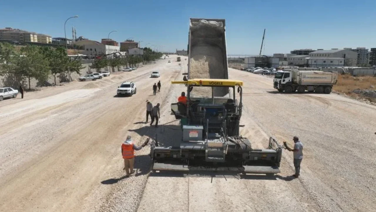 Şehir Hastanesi yolu 50 metreye genişletiliyor