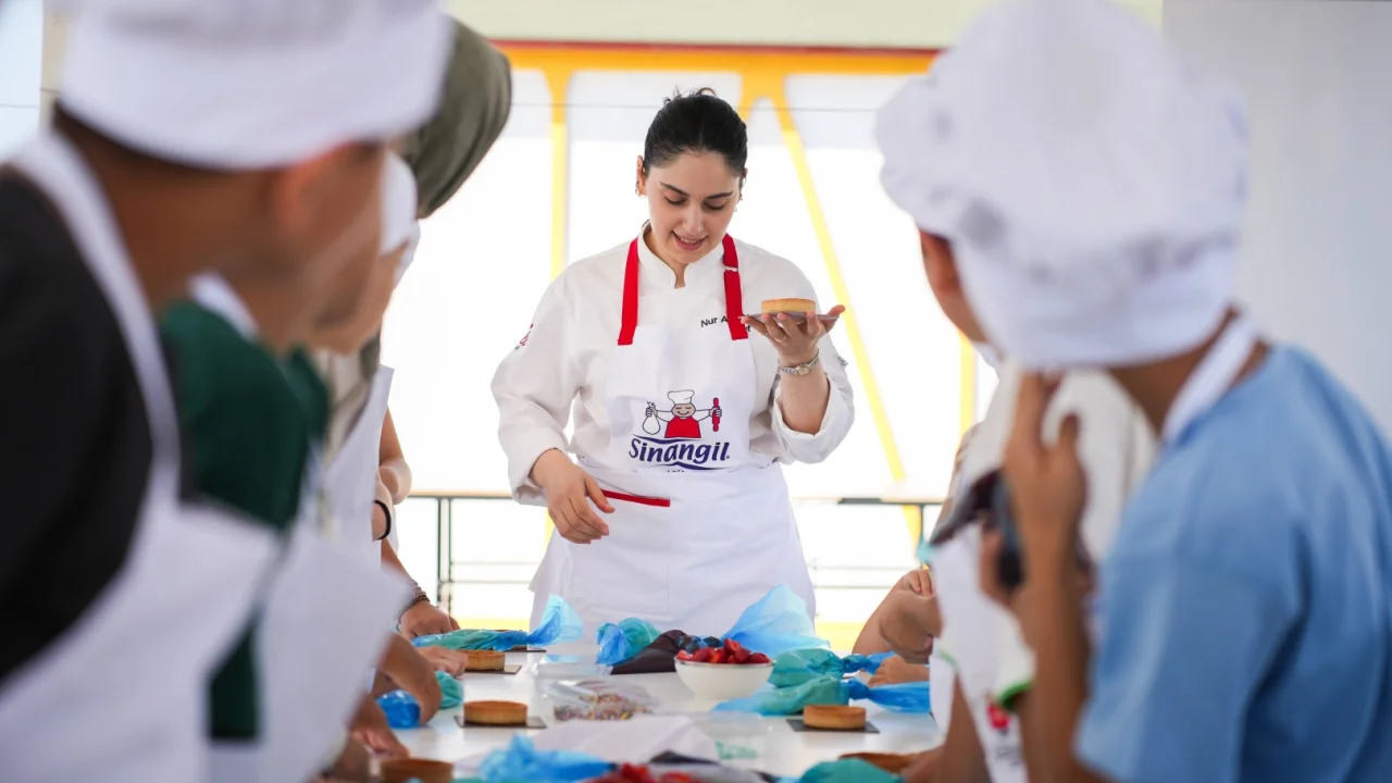 Sinangil ve Kalben Derneği, Çocukları Pastacılık Atölyesi’nde Buluşturdu
