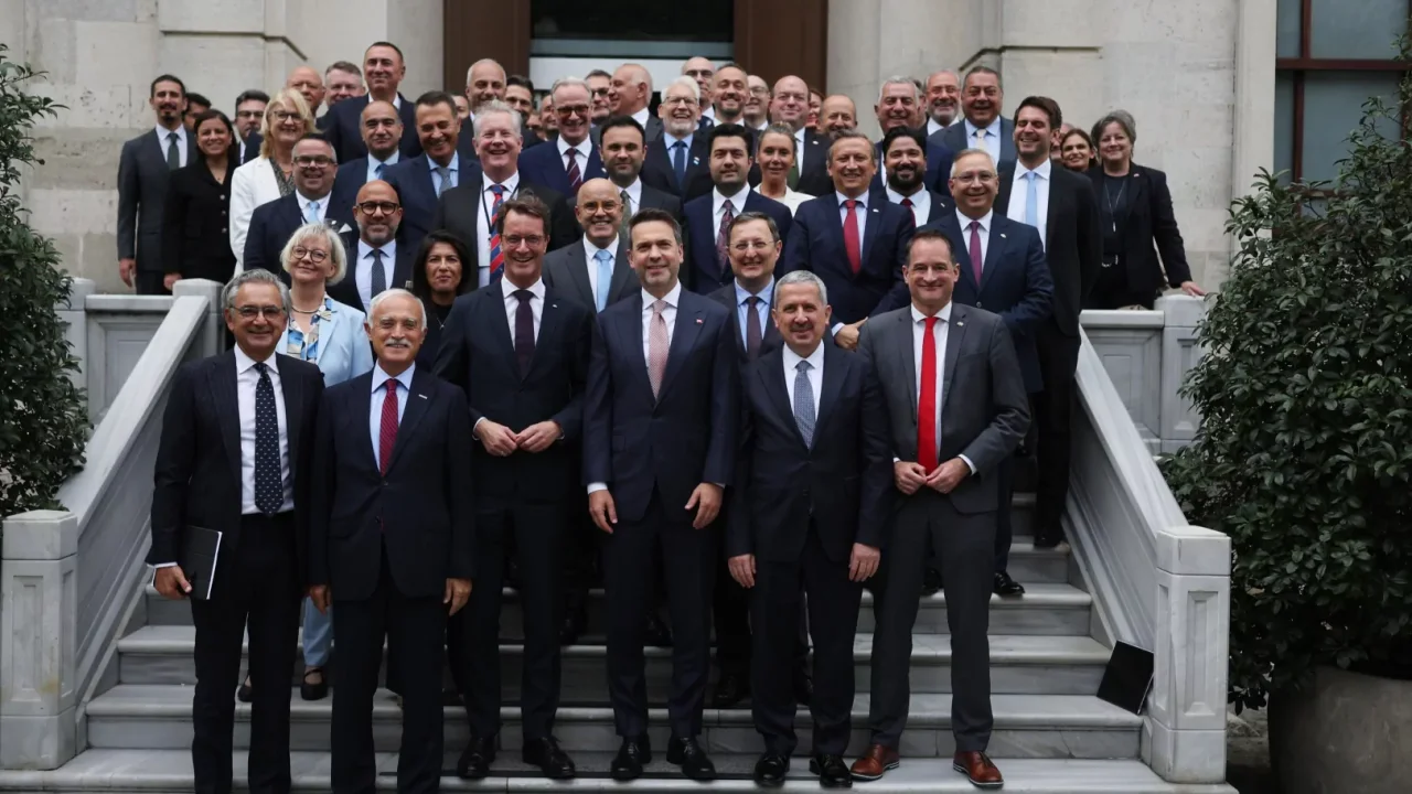 Türkiye ve Almanya Enerji İş Birliğini Yeni Alanlara Taşıyor