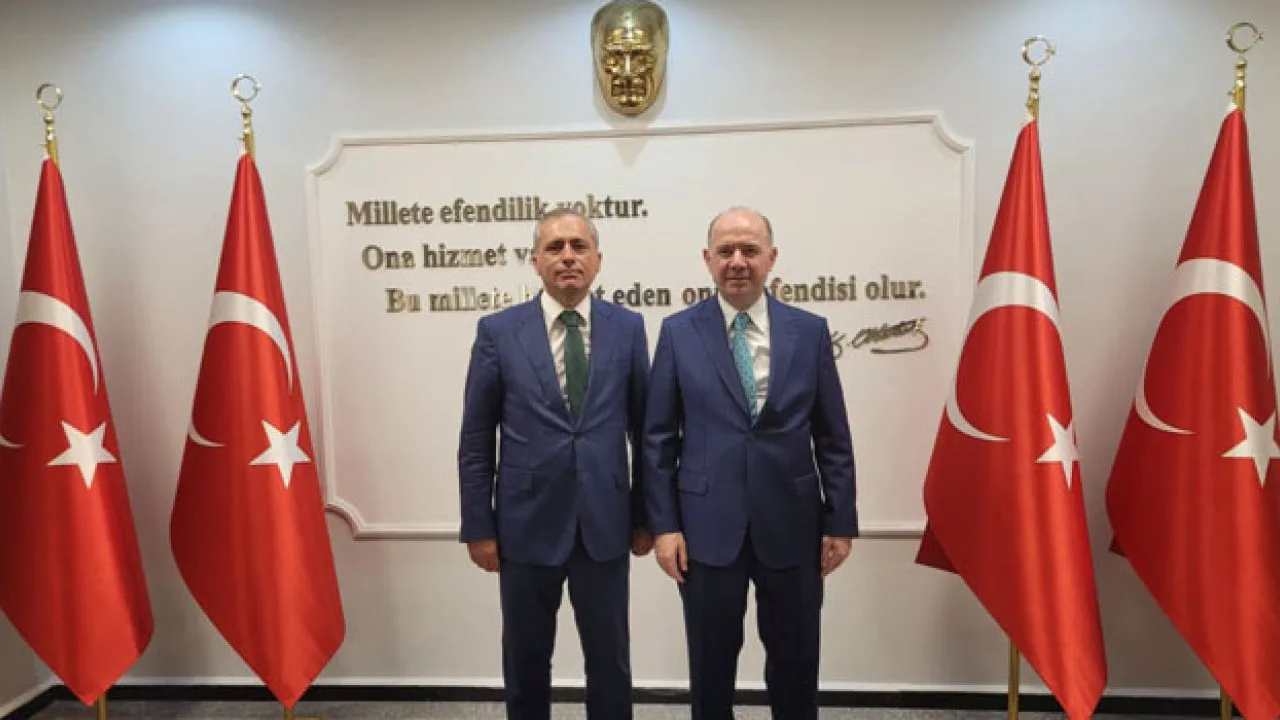 Vali Serdengeçti ve Başkan Çenet Osmaniye’nin Geleceğini Görüştü