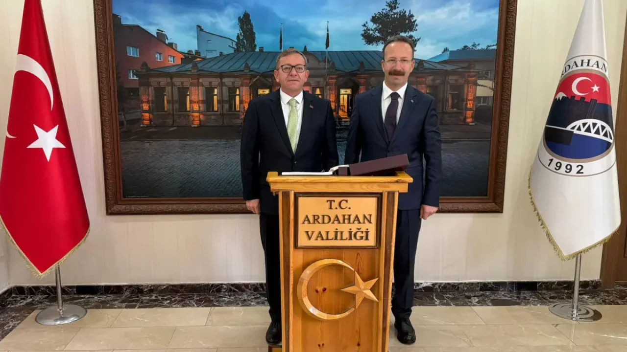 Vali Ziya Polat’tan Ardahan valisine hayırlı olsun ziyareti