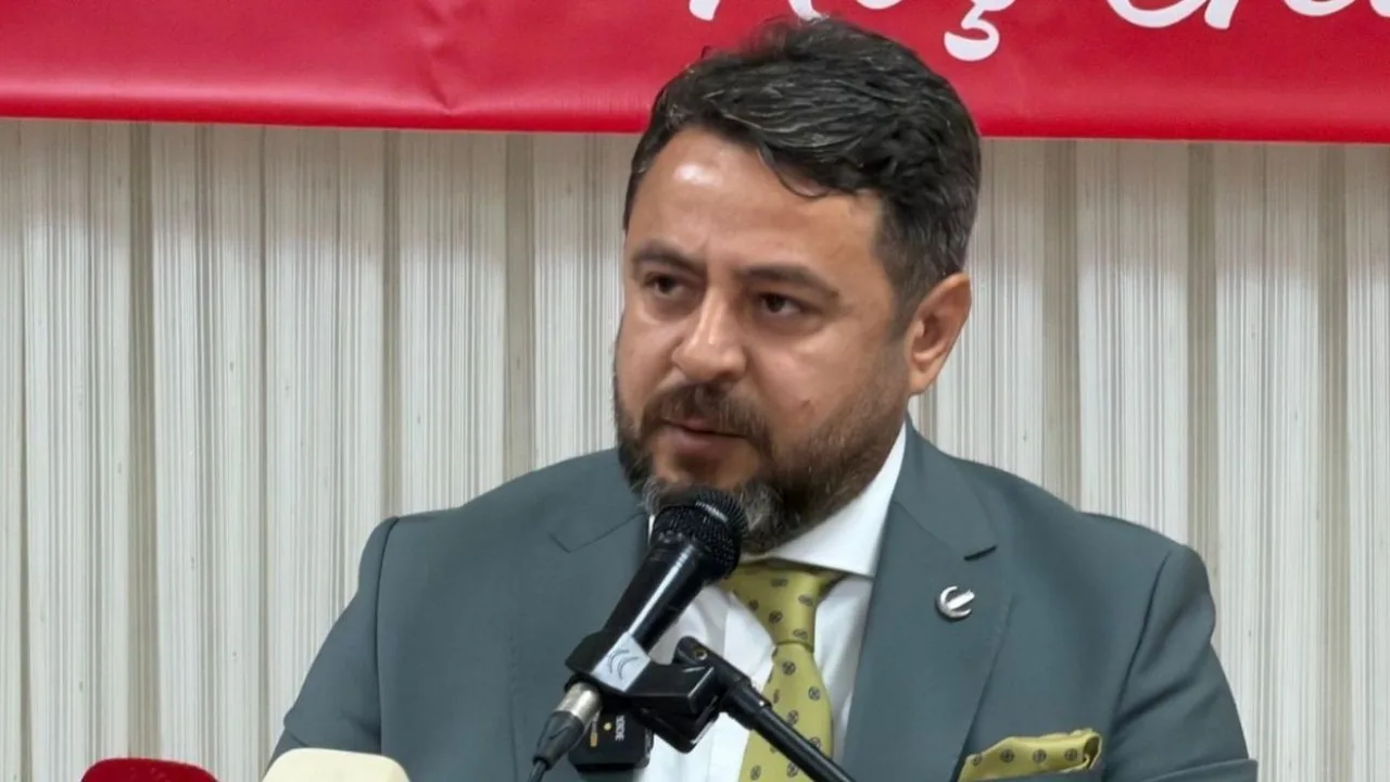 Yeniden Refah Partisi Osmaniye İl Başkanı Ekrem Türkmen İstifa Etti