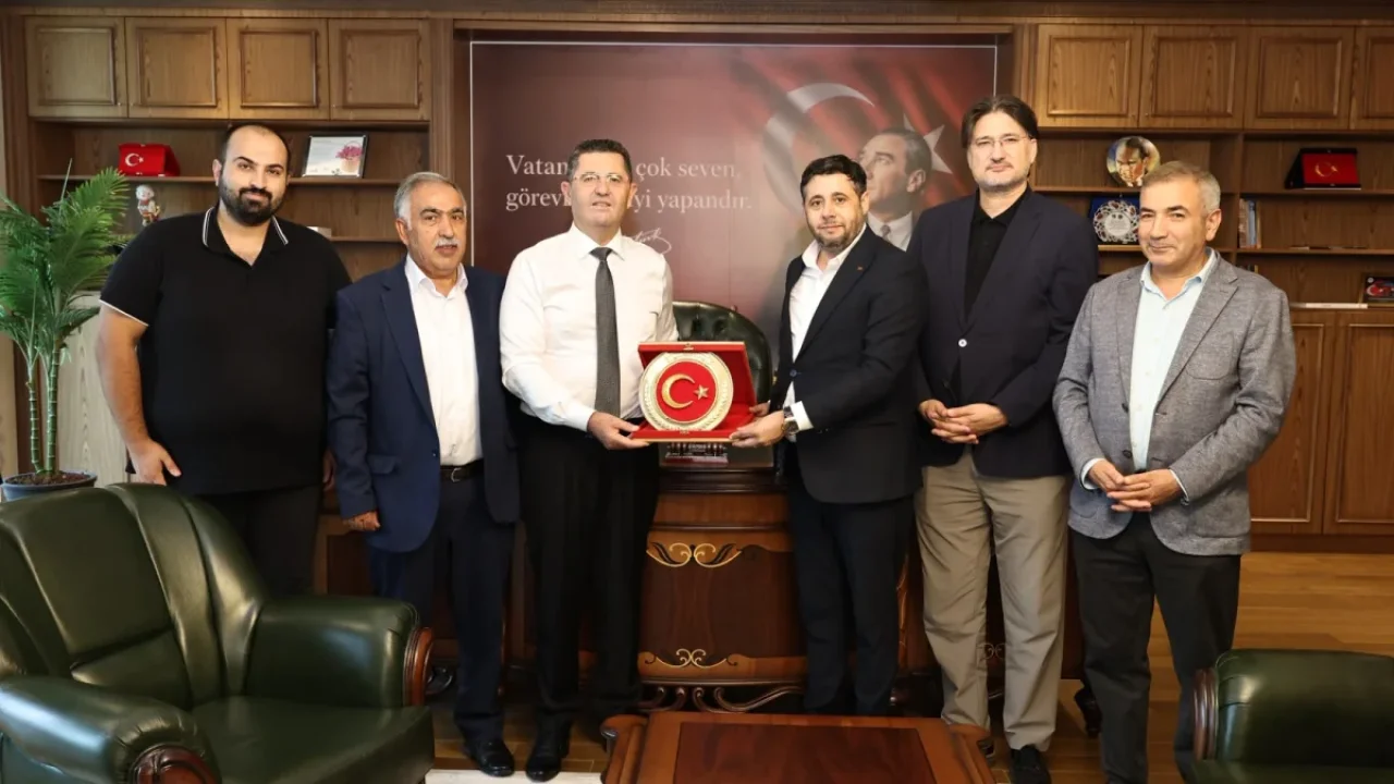 Yerel basın temsilcileri Çekmeköy Belediyesi'ni ziyaret etti