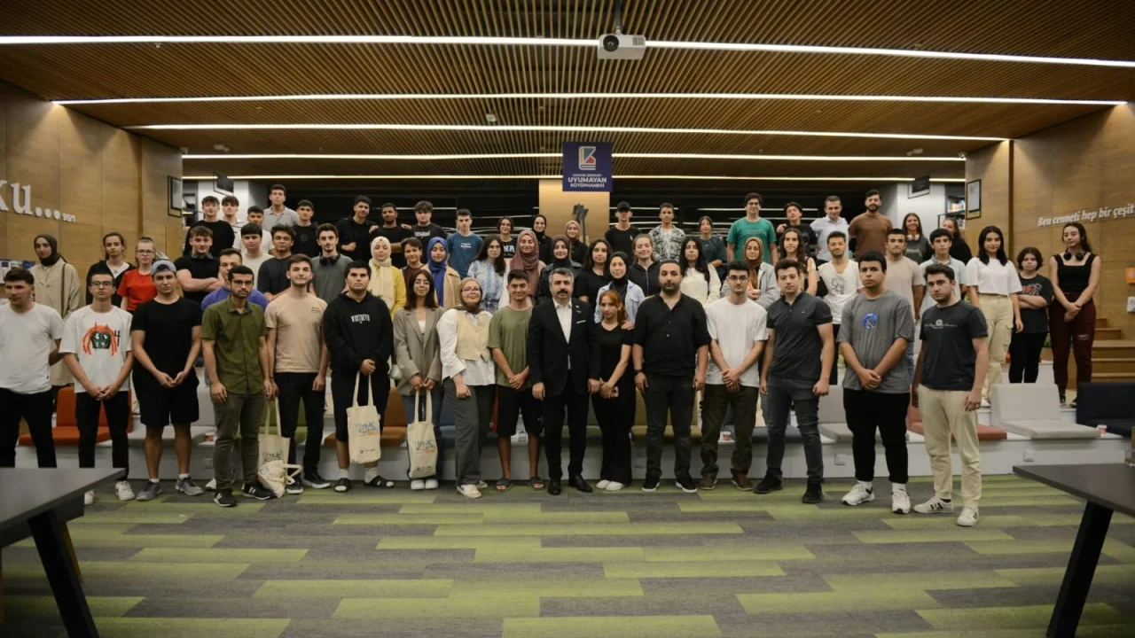 Yıldırım Gençlik Hizmetleri Artıyor: Spor ve Kütüphane