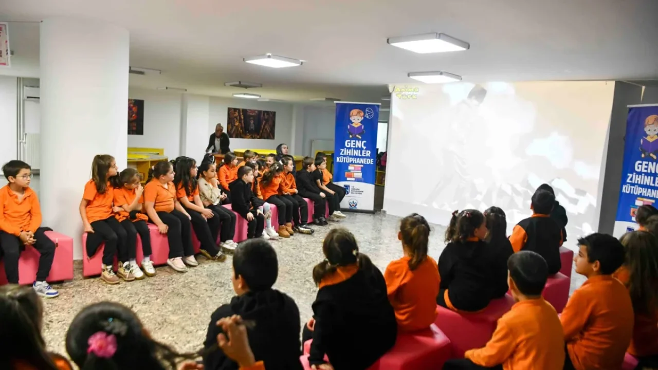 100. Yıl Gençlik Kütüphanesi minik okurları ağırlıyor