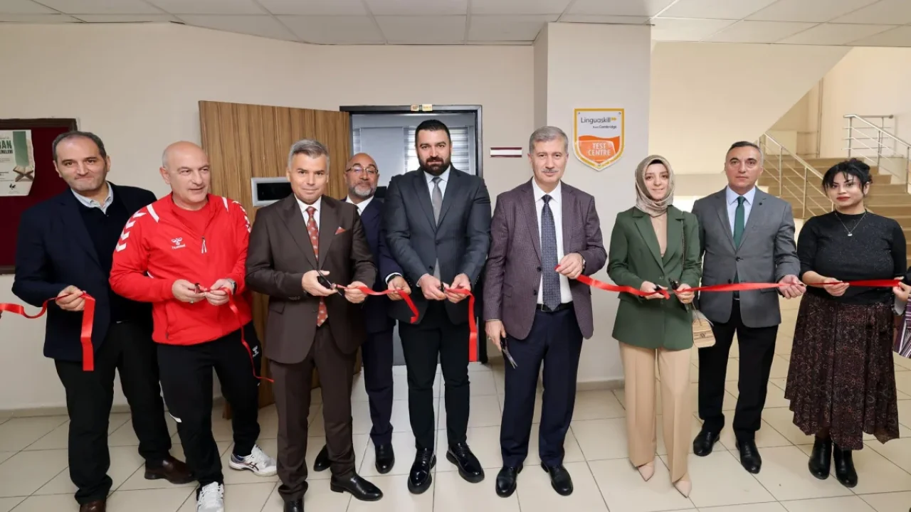 Ağrı'da Linguaskill Sınav Merkezi Hizmete Başladı