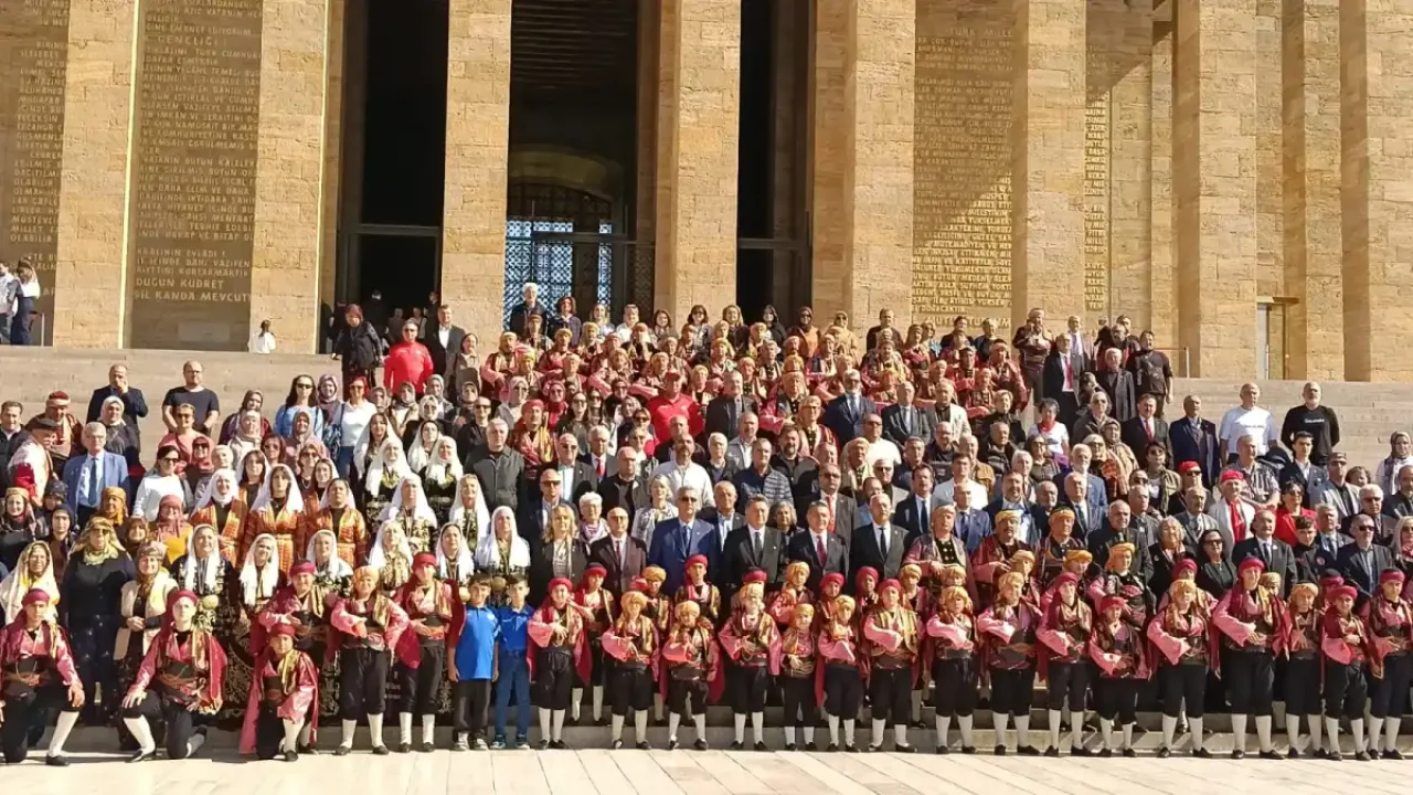 Ankara hemşehrilik beratı yıl dönümü Anıtkabir'de.