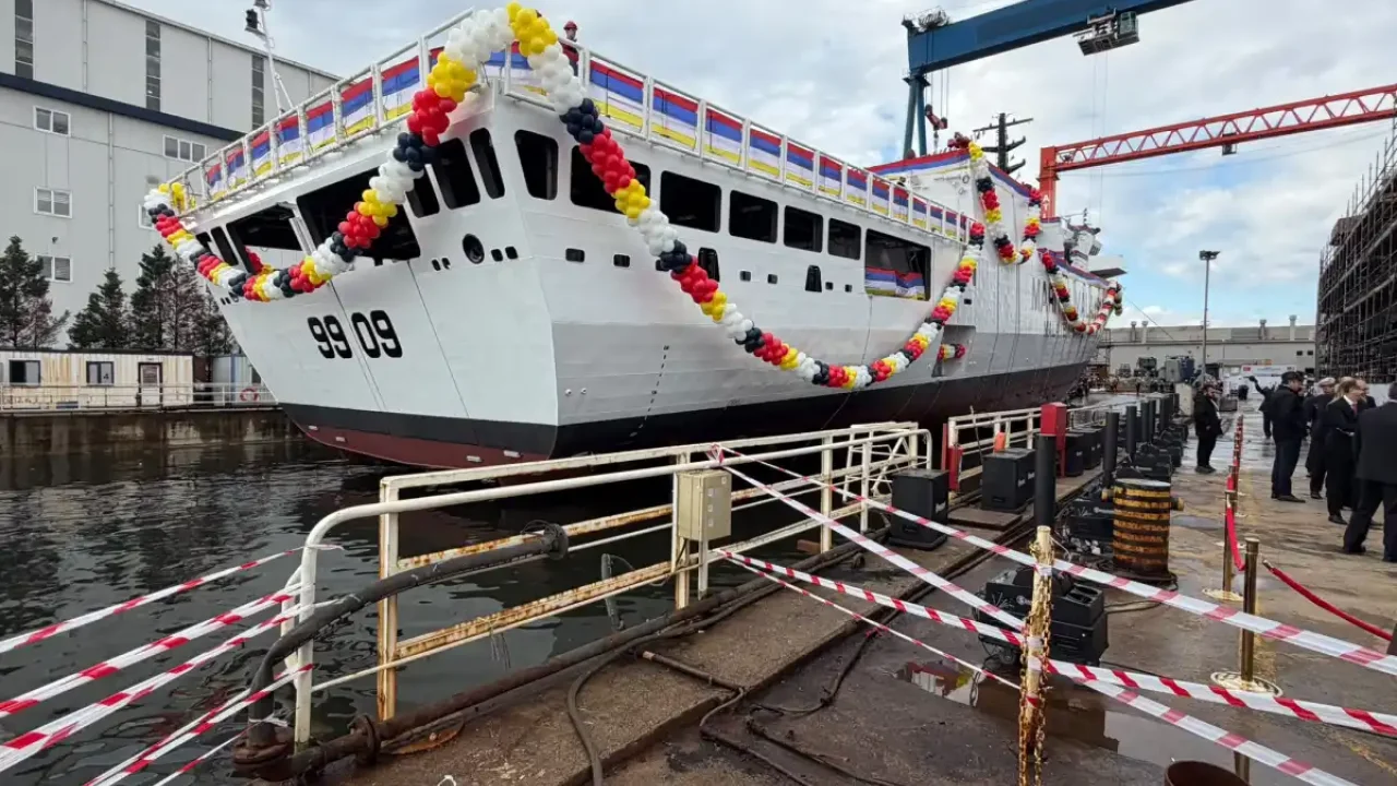 Askeri gemi MPMS-1 Kocaeli'de denize indirildi
