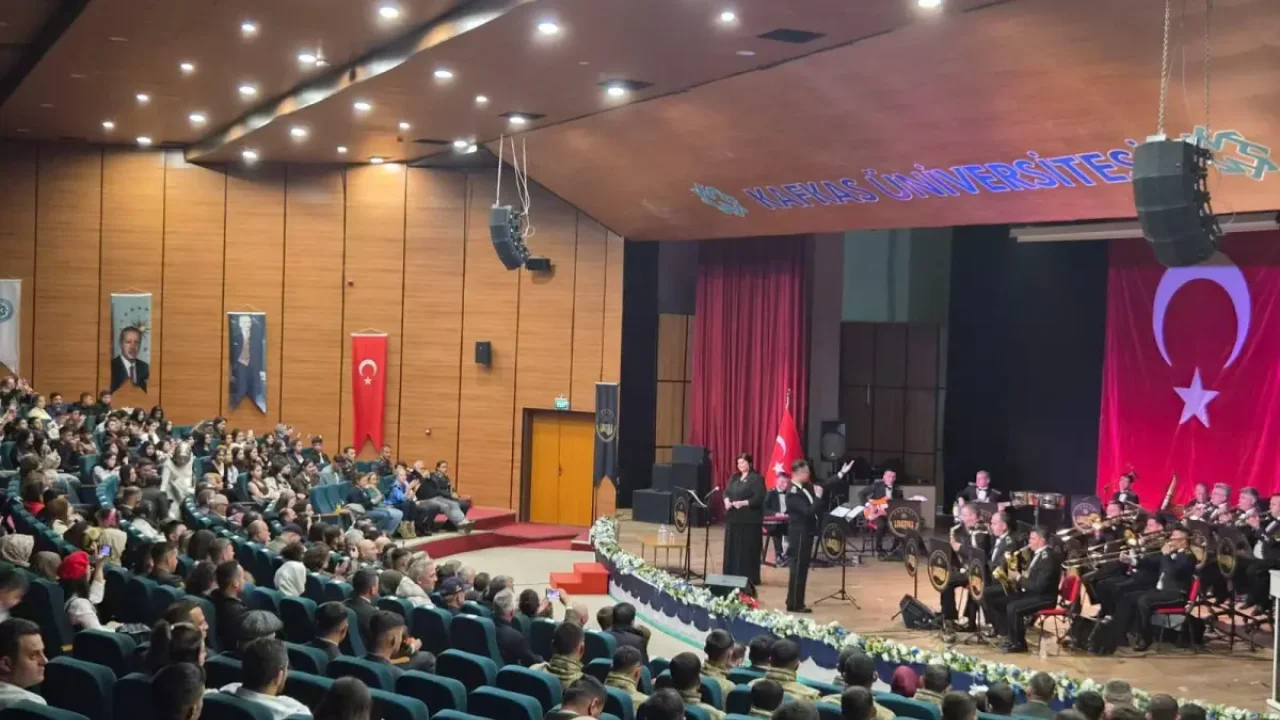 Atatürk’ün Kars’a gelişinin 102. yılına özel konser