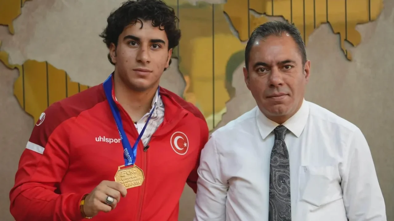 Başkan Senger, Avrupa Şampiyonu Diyar Savcı’yı ağırladı