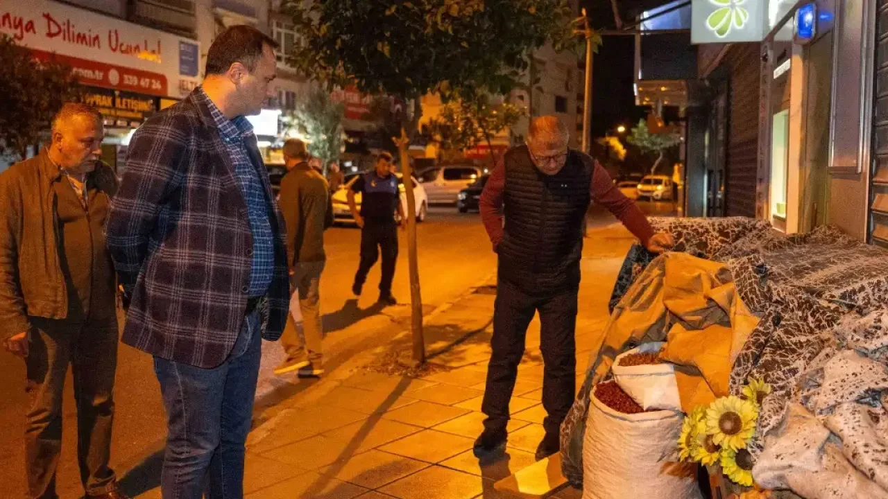 Bornova’da fırın ve kaldırım işgallerine denetim