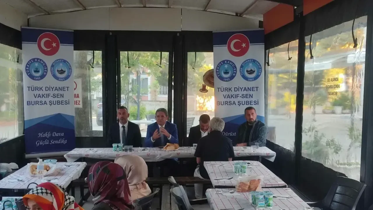 Diyanet Çalışanları İçin Özlük Hakları Talebi.
