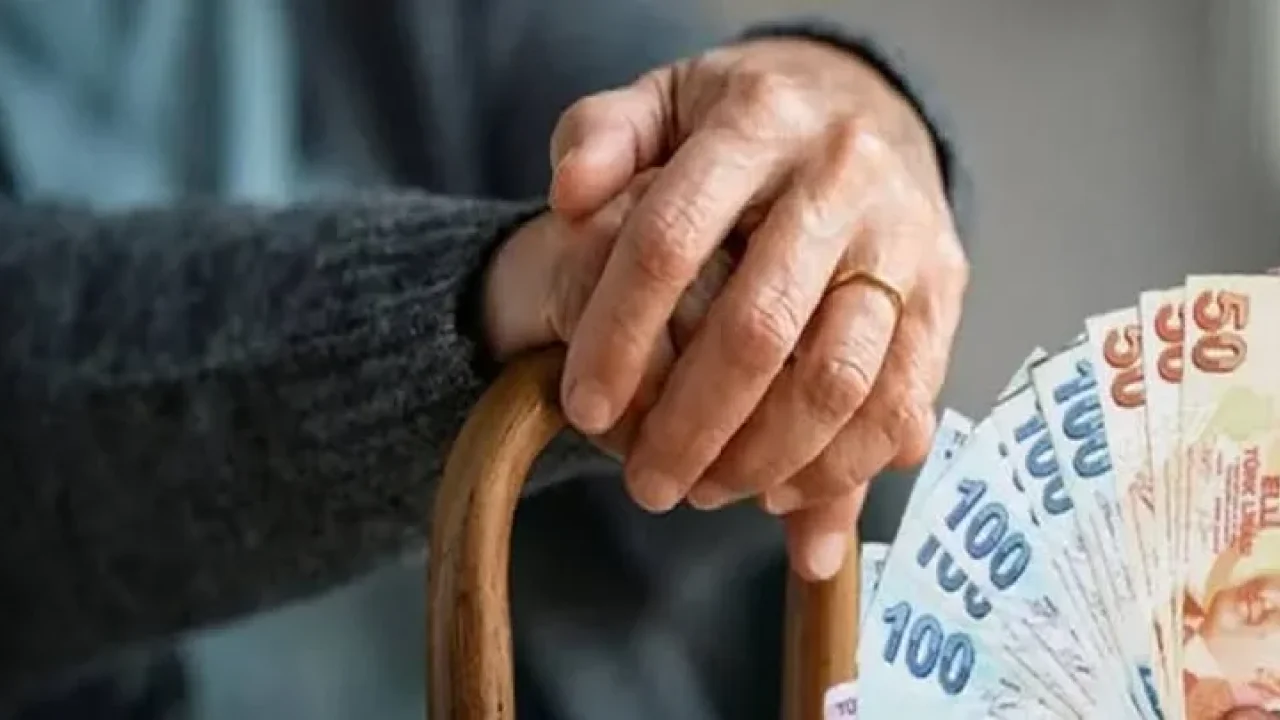 Evde Bakım Yardımı ödemeleri hesaplara yatıyor