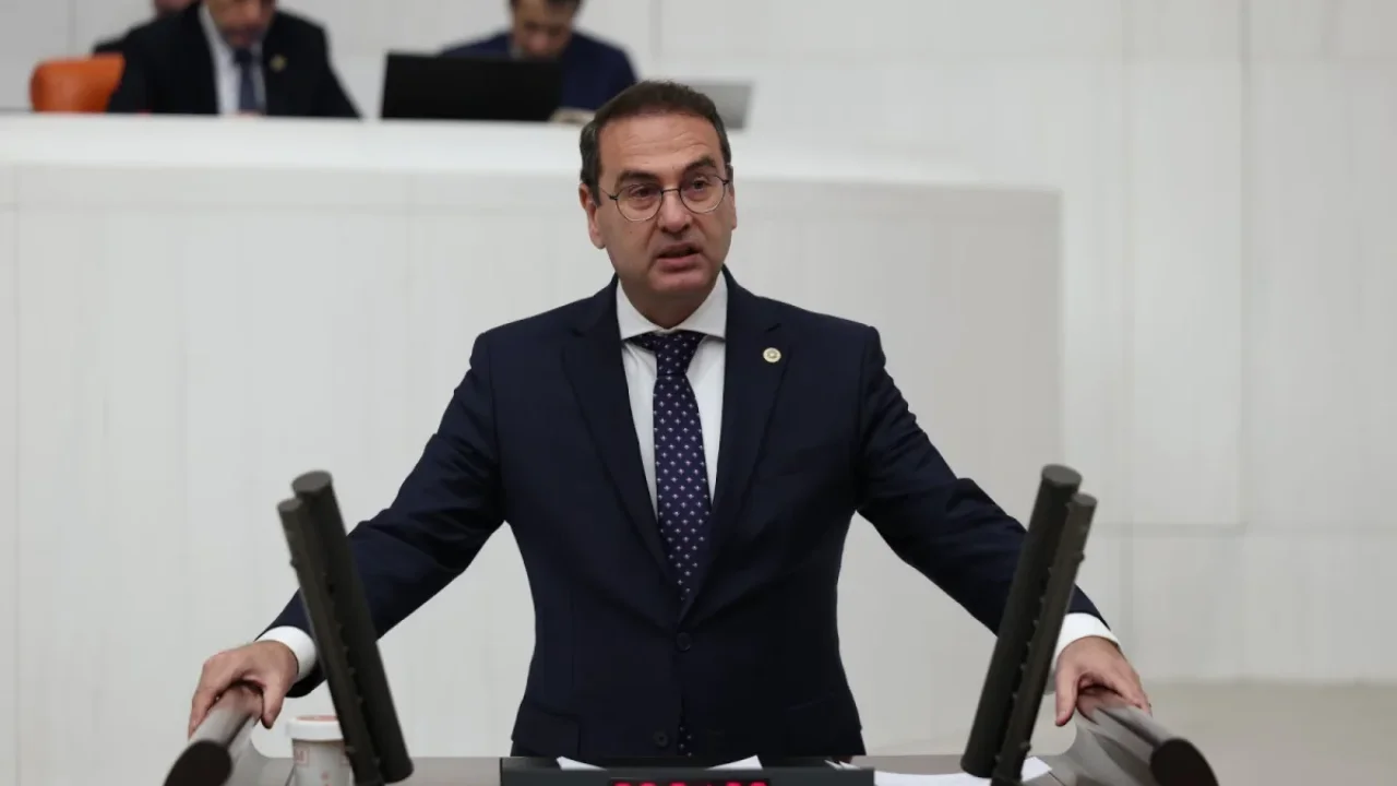 Fon tasfiyeleri Mecliste 455 bin yatırımcı etkilendi