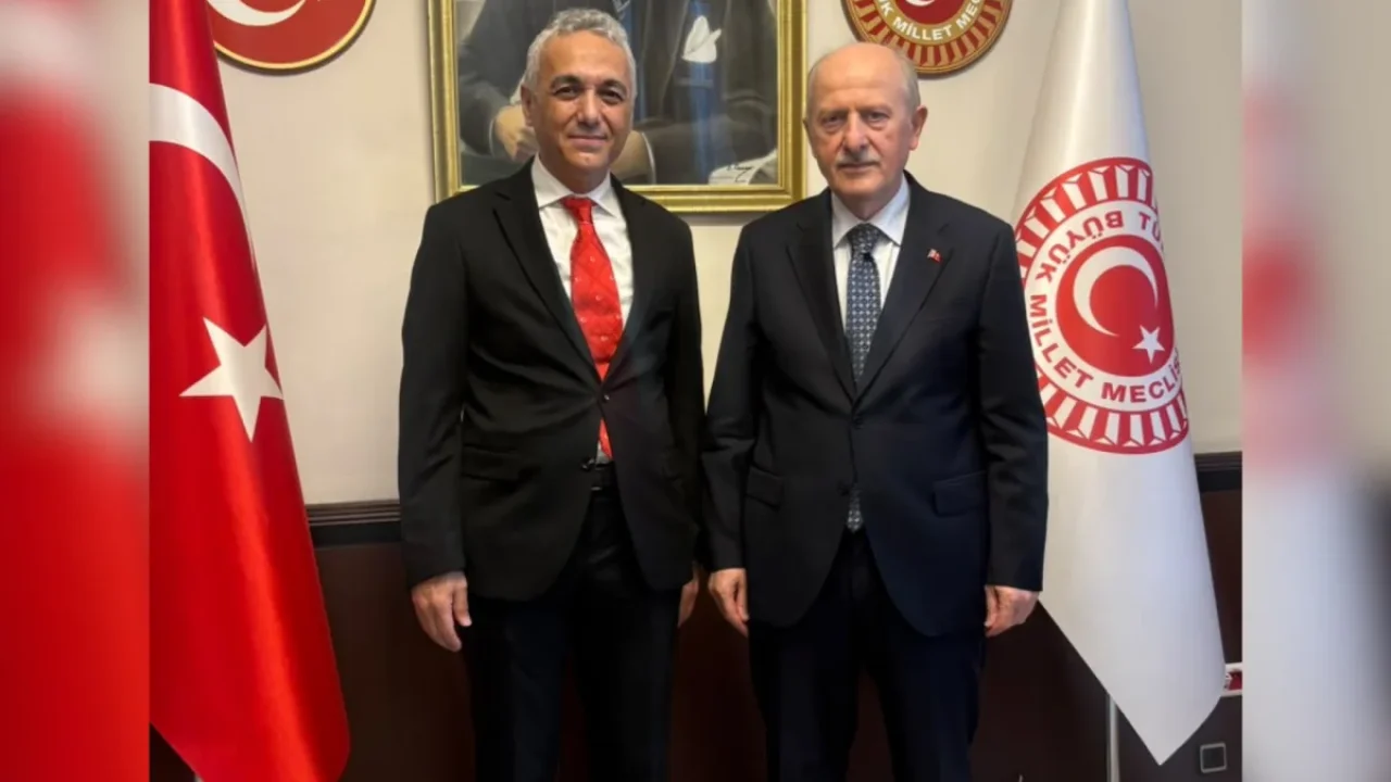 HEKİMSEN hekim konutları için Ankara'da temaslarda.